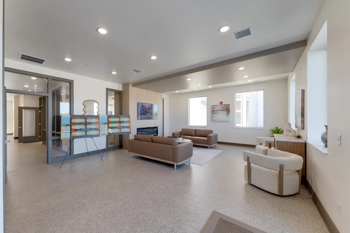 Park Centre — Clubhouse, Front Lounge